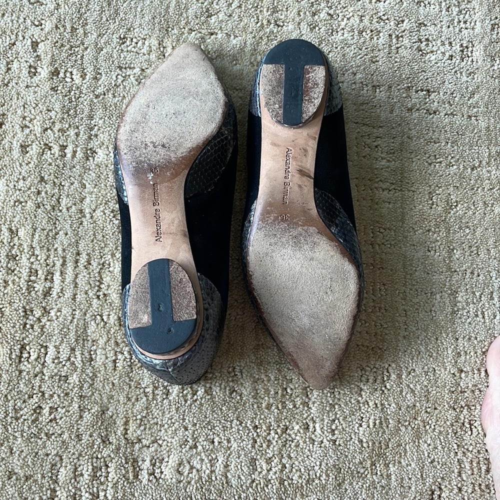 Designer Genuine Python And Suede Flats. Very Cle… - image 3